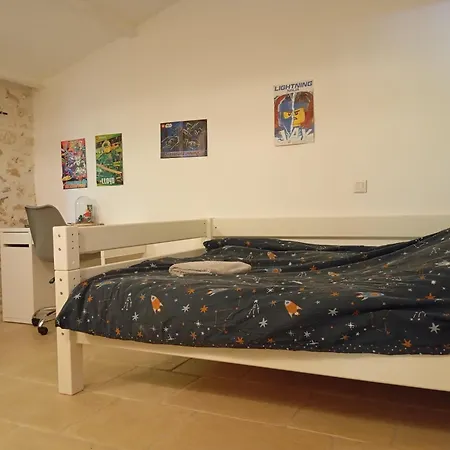 Jolie Maison En Pierre *